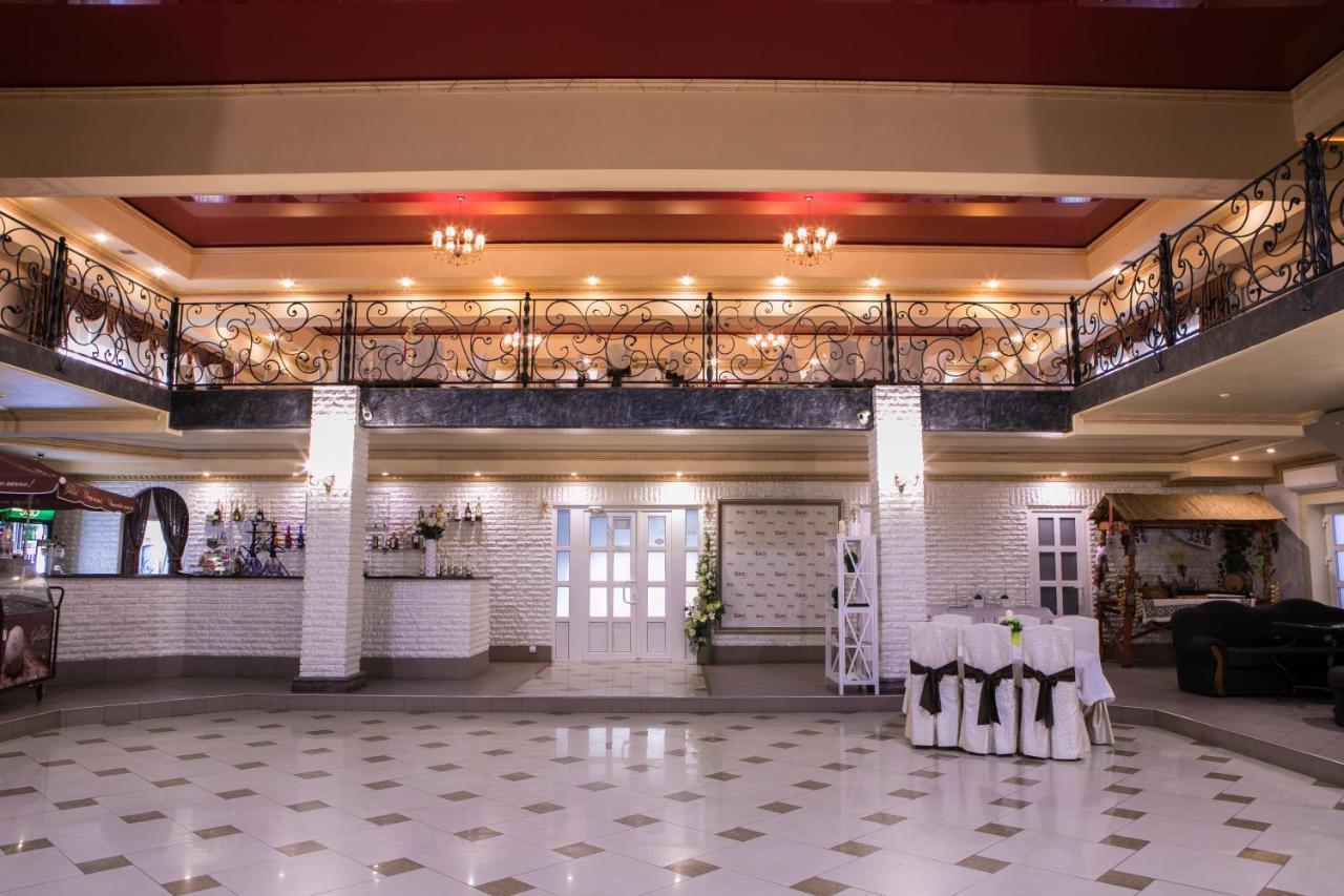 Illara Spa Hotel Irshava Eksteriør billede